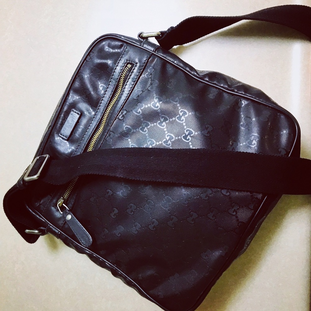 Gucci Black GG Imprime Messenger Bag
